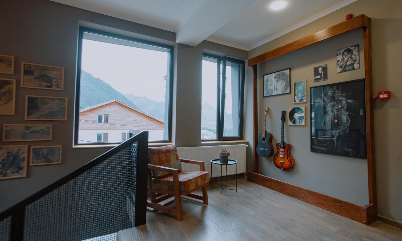 Northgate Hotel Kazbegi ภายนอก รูปภาพ
