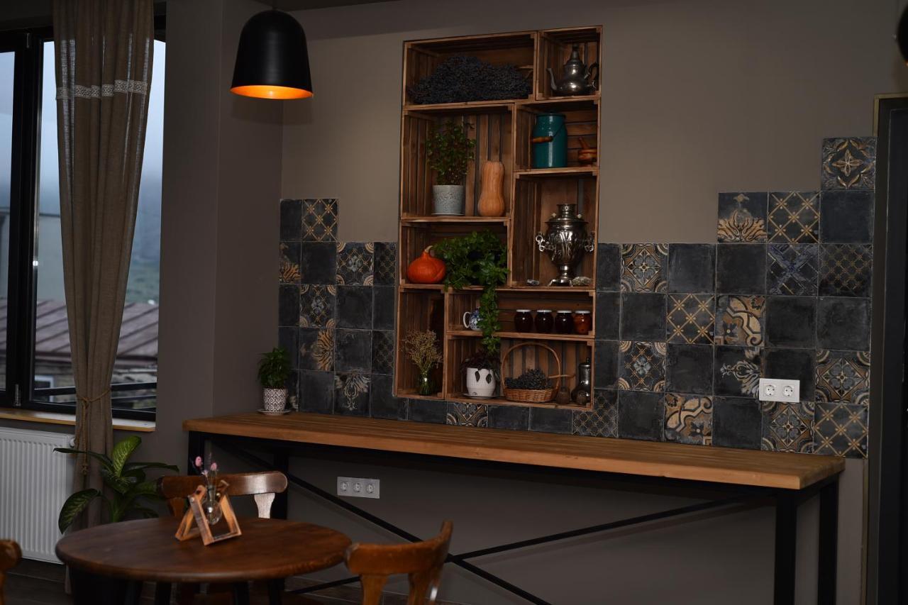 Northgate Hotel Kazbegi ภายนอก รูปภาพ