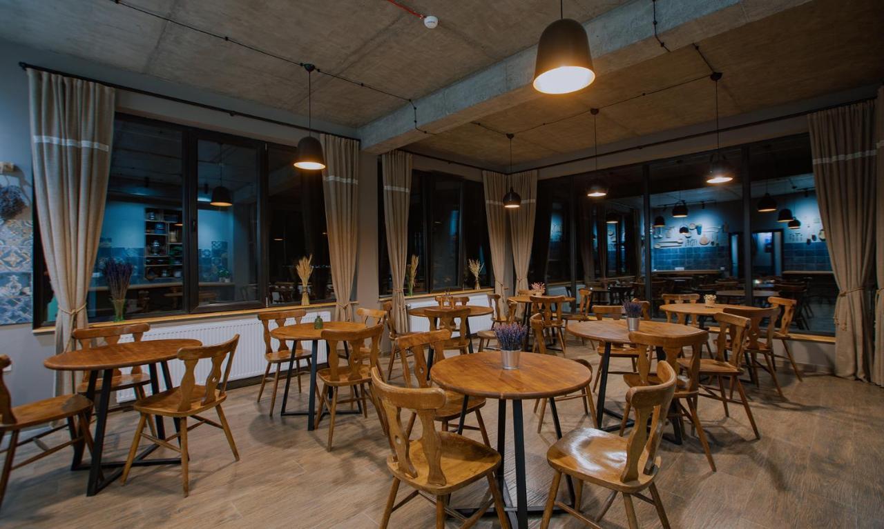 Northgate Hotel Kazbegi ภายนอก รูปภาพ