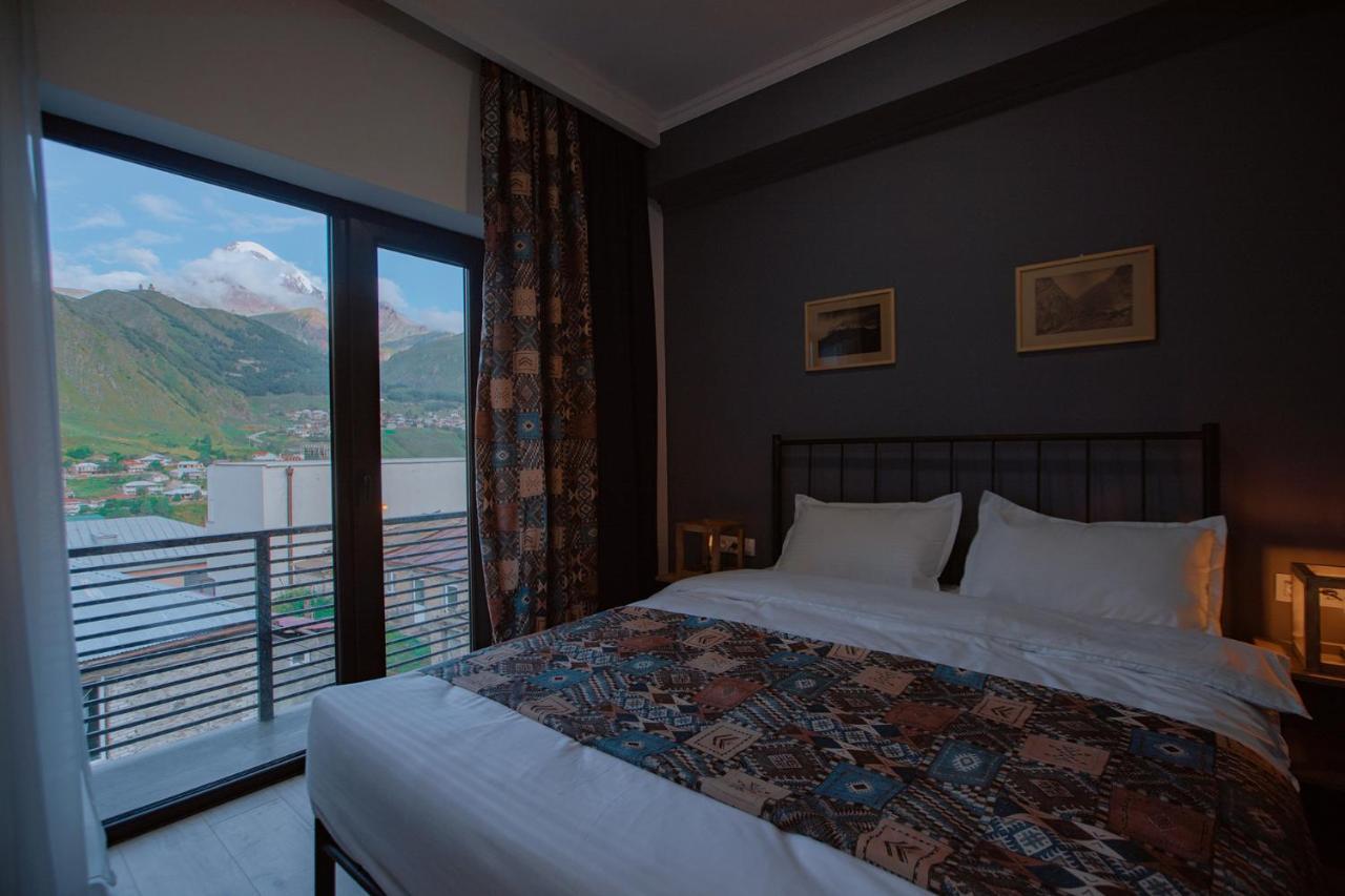 Northgate Hotel Kazbegi ภายนอก รูปภาพ