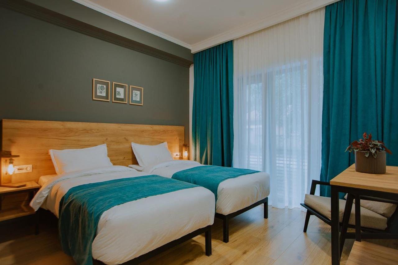 Northgate Hotel Kazbegi ภายนอก รูปภาพ