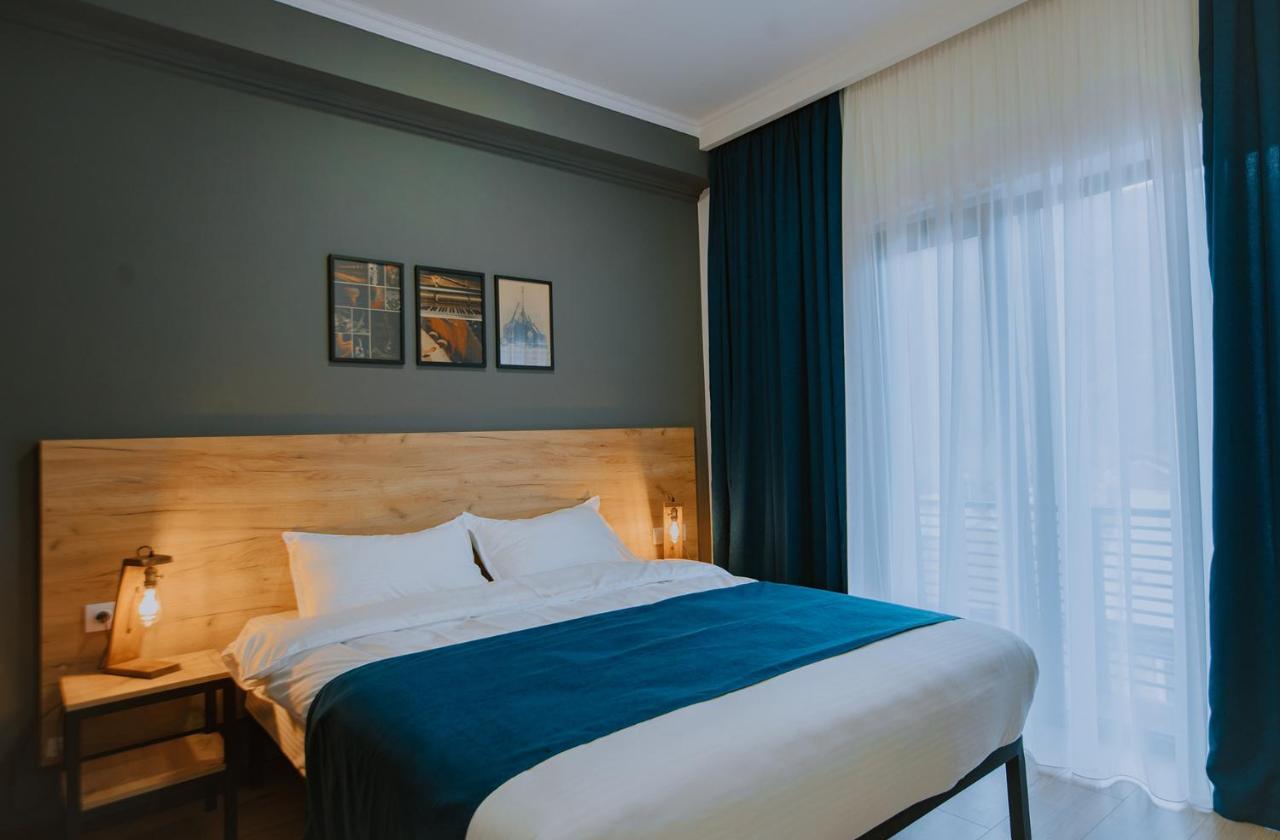 Northgate Hotel Kazbegi ภายนอก รูปภาพ
