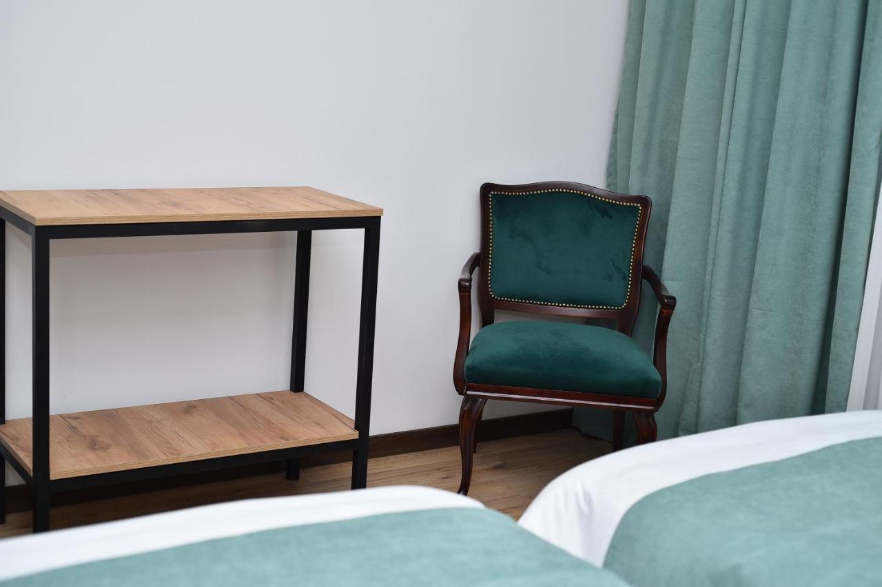 Northgate Hotel Kazbegi ภายนอก รูปภาพ